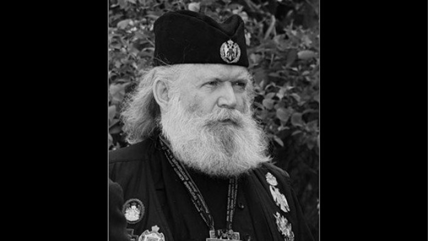 Прощай великая россия. Резо габриадзе на съемках. Прощай великий. Прощай легенда дорохо. Шачинандана свами святое имя книга.